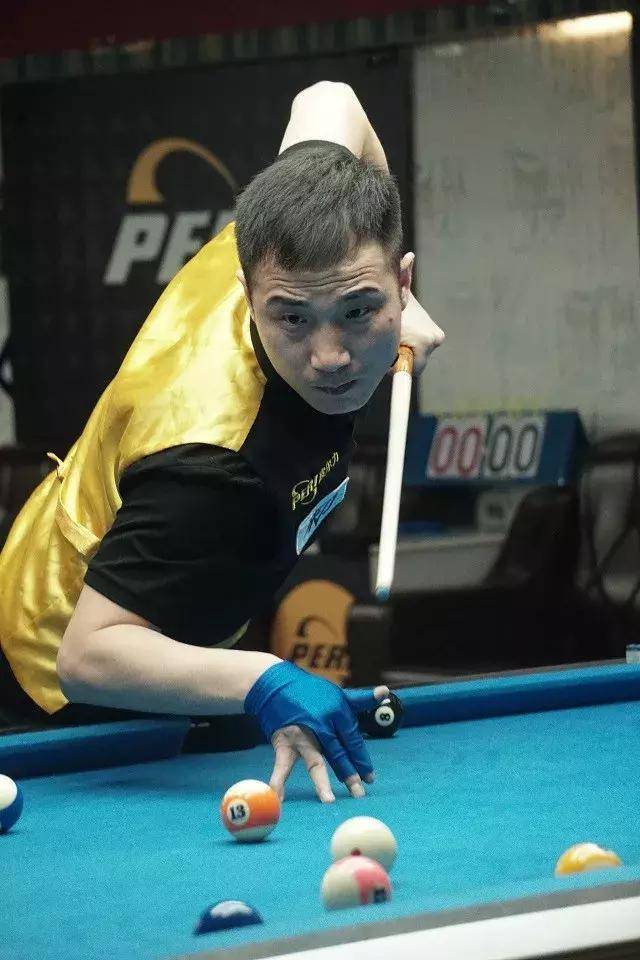 镳后的对抗 镳后的对抗