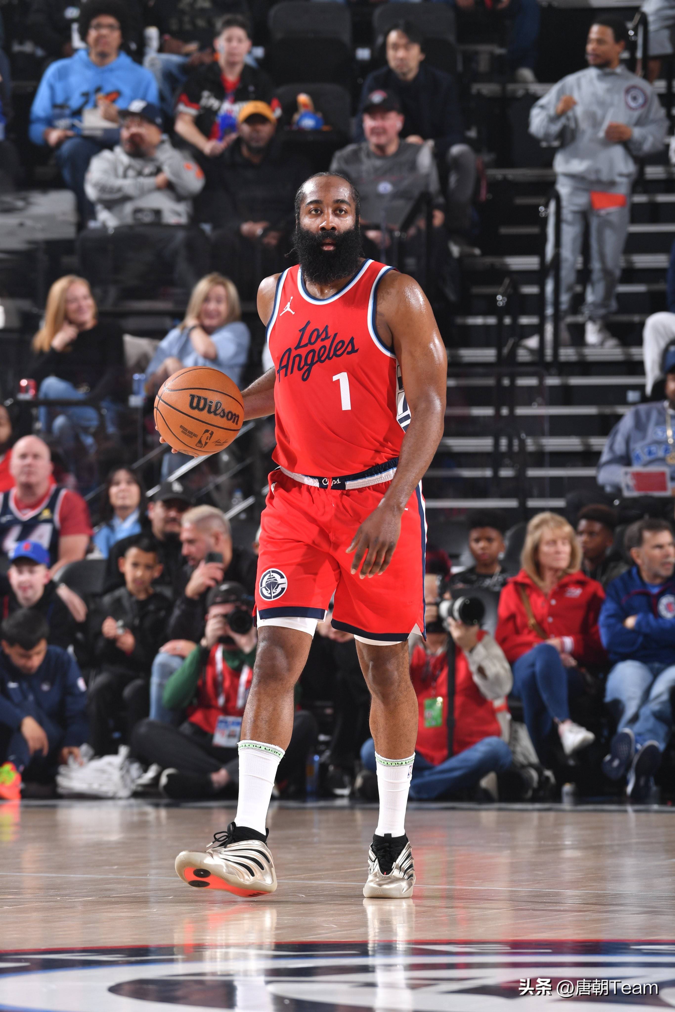 边路推进 边路推进