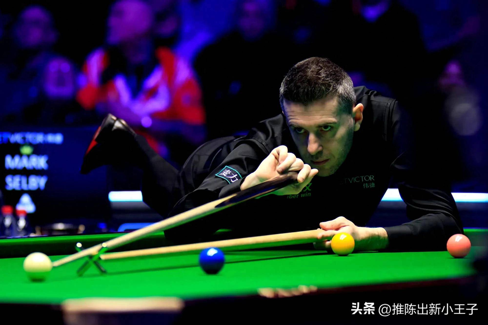 年轻球员成 年轻球员成